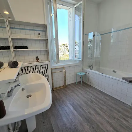Grande Maison Pour Parenthese Citadine