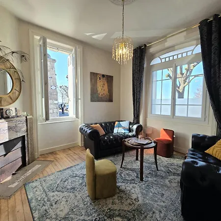 Casa de Férias Grande Maison Pour Parenthese Citadine