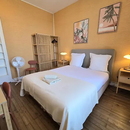 Grande Maison Pour Parenthese Citadine Casa de Férias Angoulême