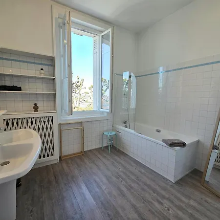 Grande Maison Pour Parenthese Citadine *