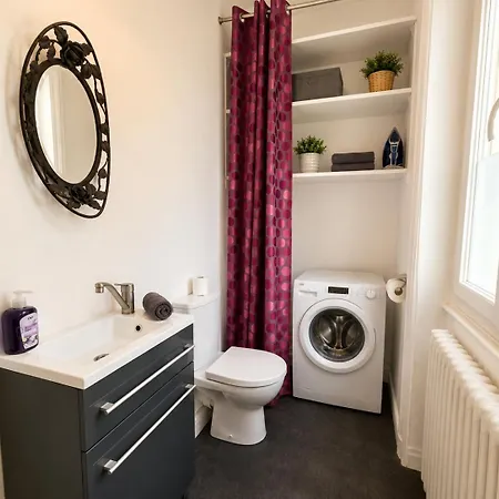 Grande Maison Pour Parenthese Citadine *